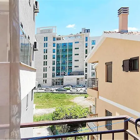 Apartments And Rooms Marija Budva Exterior photo