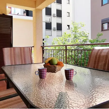 Apartments And Rooms Marija Budva Exterior photo