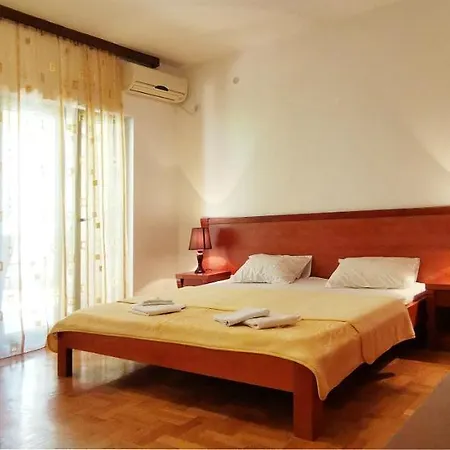 Apartments And Rooms Marija Budva Exterior photo