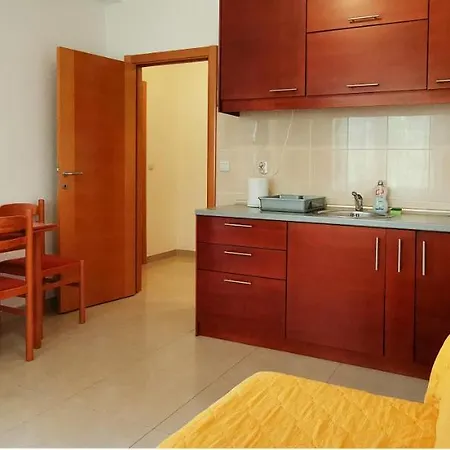 Apartments And Rooms Marija Budva Exterior photo