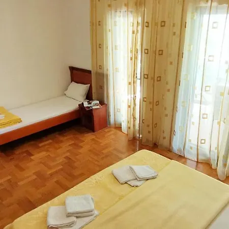 Apartments And Rooms Marija Budva Exterior photo