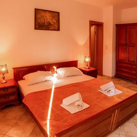 Apartments And Rooms Marija Budva Exterior photo