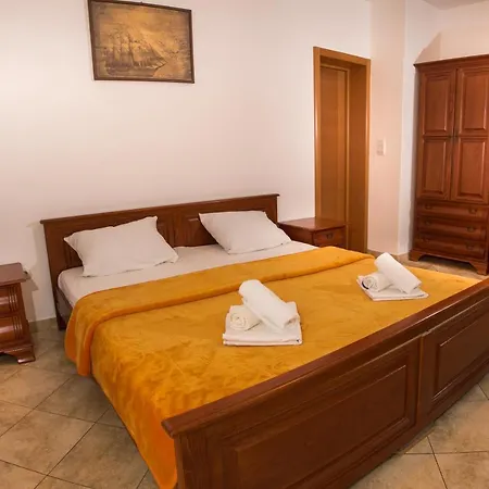 Apartments And Rooms Marija Budva Exterior photo